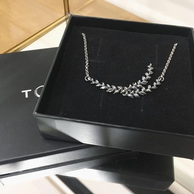 colgantes personalizados mujer