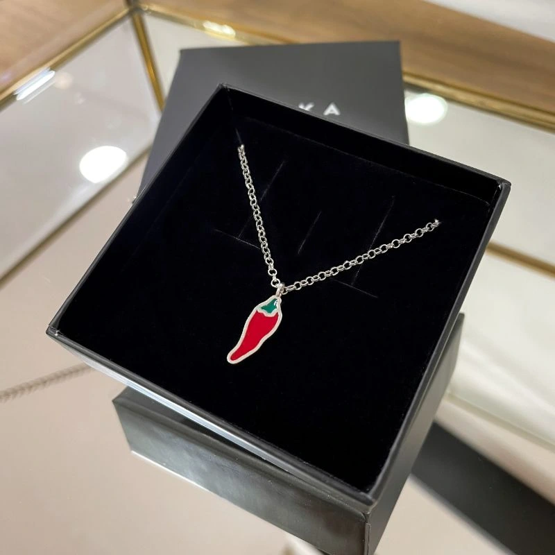 colgantes personalizados para hombre