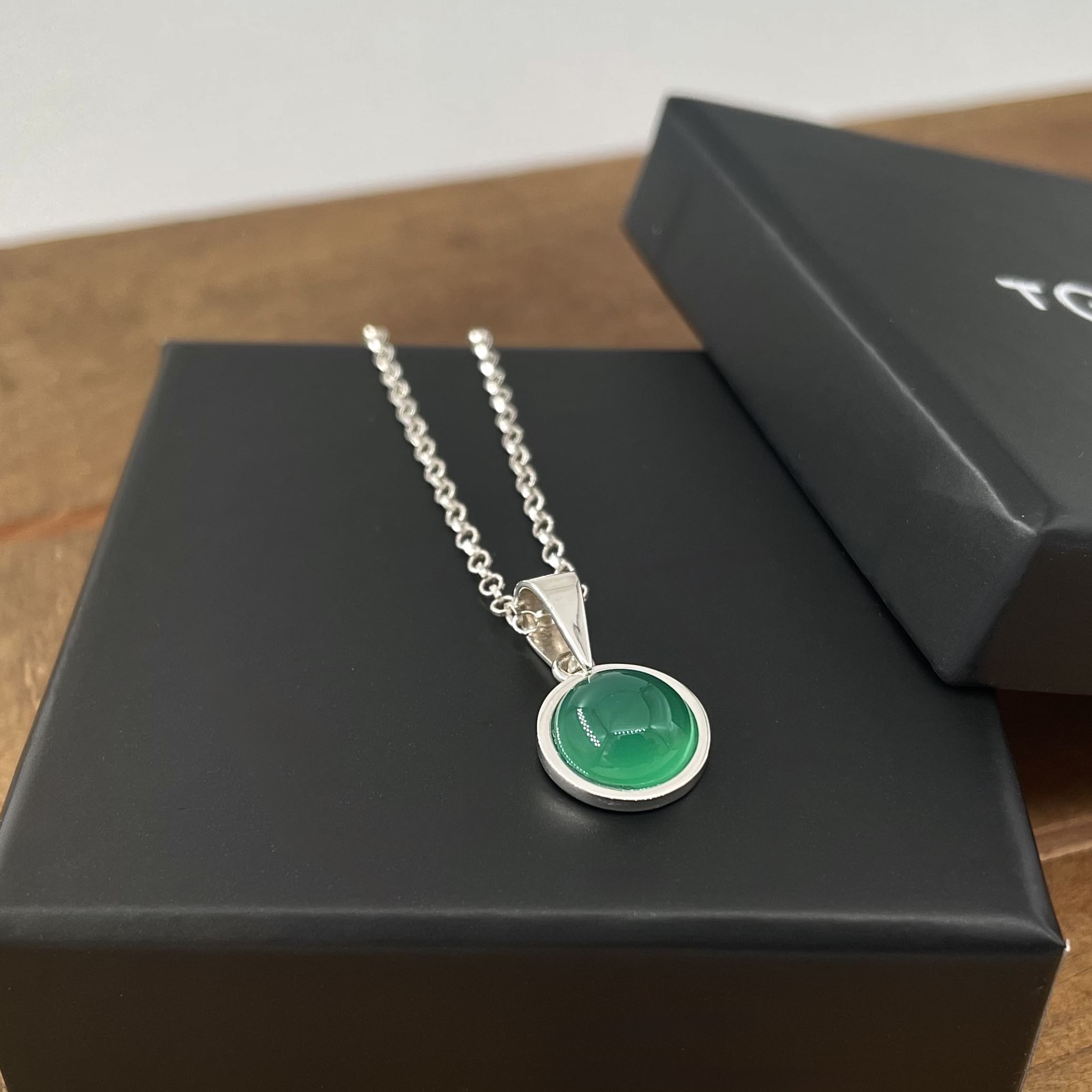 COLGANTE DE PLATA CRISOPASA TOSKA
