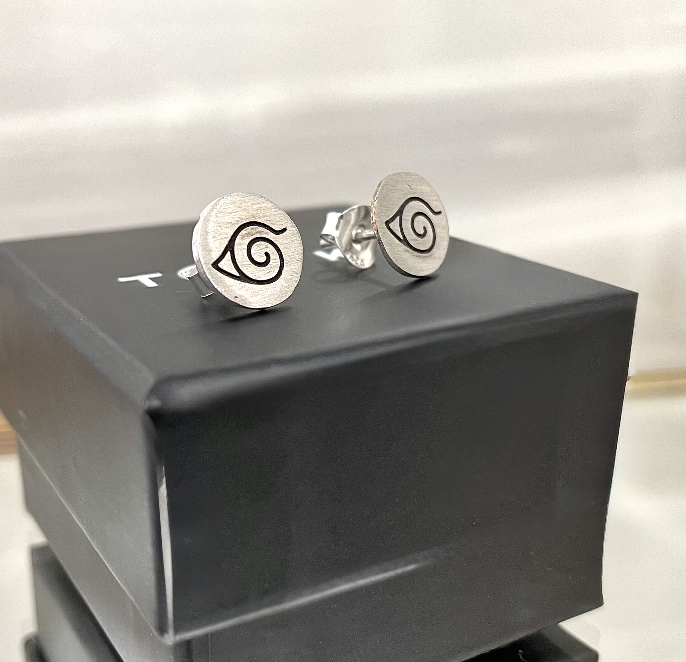 PENDIENTES DE PLATA NARUTO TOSKA